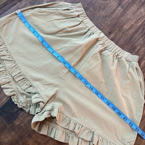 NATURAL COTTON New Boutique Green Pull On Cotton Shorts with Ruffle Hems! Large - Picture 7 of 9